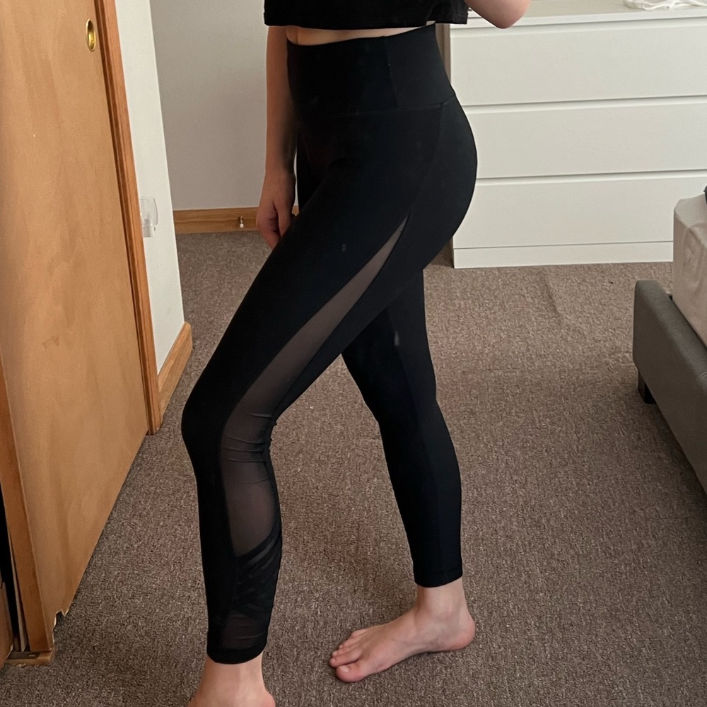 90 degree leggings with mesh